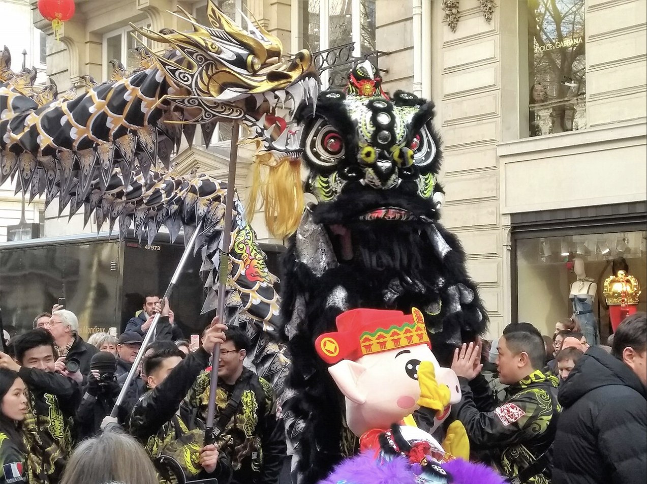 Chinesisches Neujahr in Paris: Umzug und Festlichkeiten