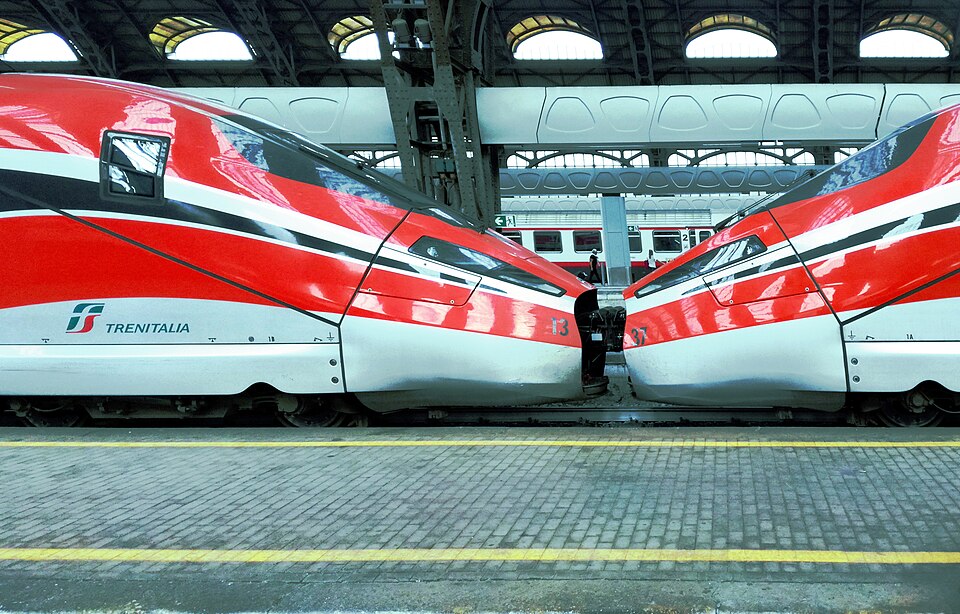 Train Paris Milan 2026 : durée 7h, prix dès 35 €, TGV ou Frecciarossa, horaires et billets