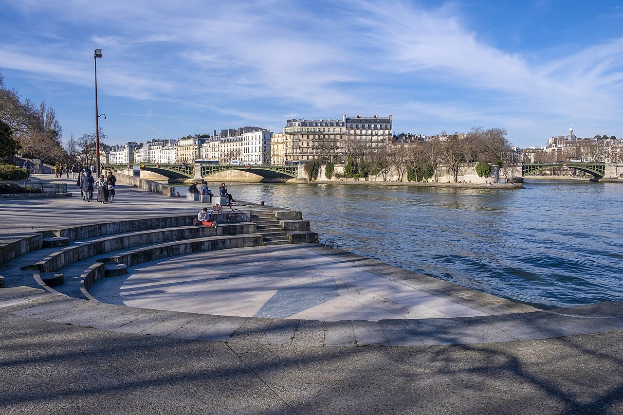 Les amphithéâtres du quai