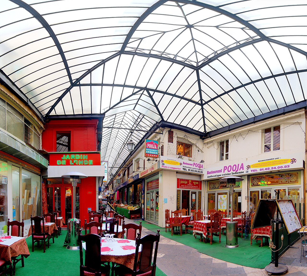 Passage Brady et Little India à Paris : restaurants indiens, passage couvert et quartier de La Chapelle