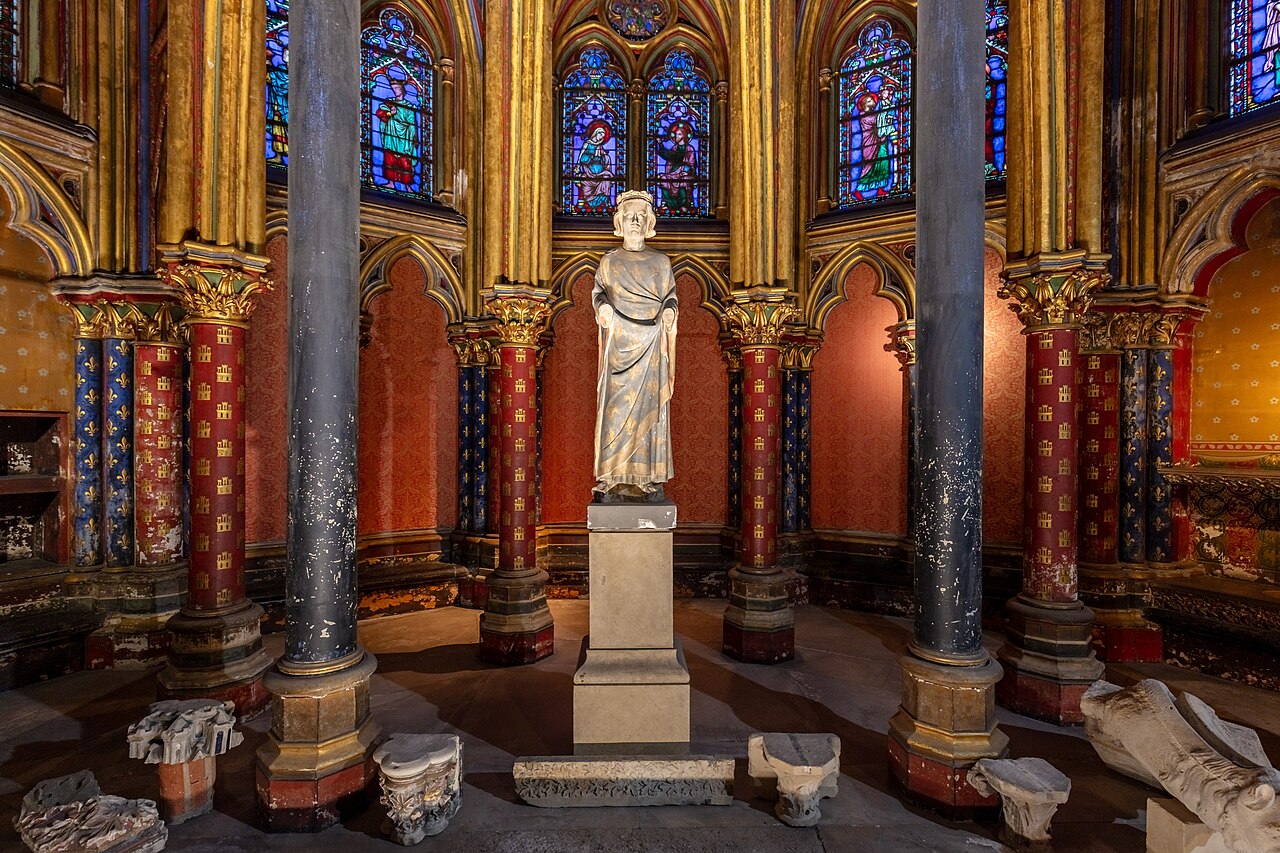 Sainte-Chapelle: godziny otwarcia, witraże i jak dojechać
