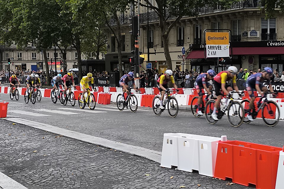 Tour de France 2027 in Paris: Schlussetappe, Zuschauen und Hotel
