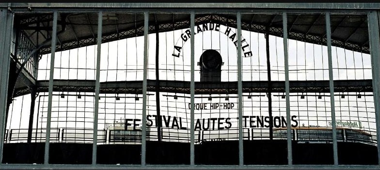 Die Grande Halle de la Villette, eine weitere Säule des Parks